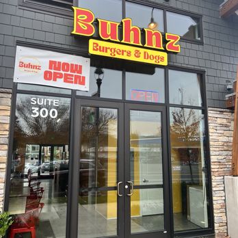 Buhnz - Restaurant front - Burgers Near Me - Wood Village, Oregon Buhnz - Restaurant front - Burgers Near Me - Wood Village, Oregon