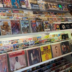 House of Heroes Comics and Collectibles - Vinyl, good vinyl...