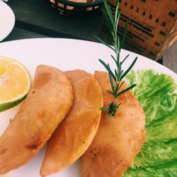 Playa Kabbalah - Empanadas de camarón