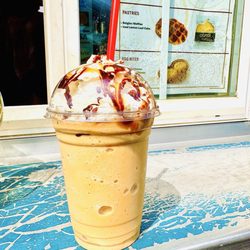 Java Junction - White chocolate peanut butter mocha