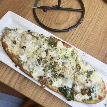 Well Hung Vineyard - Spinach and Artichoke Flatbread Pizza - Wine Bars Near Me - Charleston, South Carolina Well Hung Vineyard - Spinach and Artichoke Flatbread Pizza - Wine Bars Near Me - Charleston, South Carolina