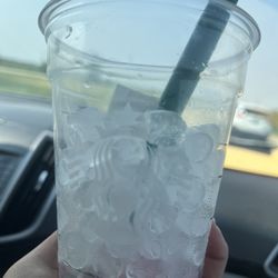Starbucks - I paid over 6 dollars for a grande refresher with light ice and i receive the cup with 2/3 of ice.