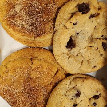 Tiff's Treats Cookie Delivery - Chocolate chip and snickerdoodles - Desserts Near Me - Tampa Bay, Florida Tiff's Treats Cookie Delivery - Chocolate chip and snickerdoodles - Desserts Near Me - Tampa Bay, Florida