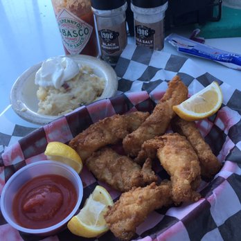 Half Shell Dockside - Fried grouper basket - Bars Near Me - Apalachicola, Florida