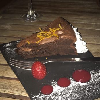 Cruzes Credo - The chocolate cake to end, with citrus. - Vegan Near Me - Lisbon, 11