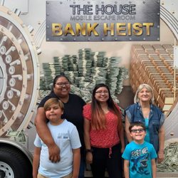 THE HOUSE Escape