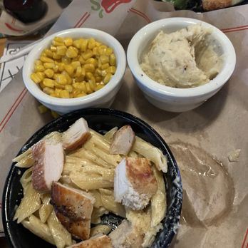 Chili's - Creamy noodles with grill chicken a side of corn and mash potatoes - Bars Near Me - Holtsville, New York