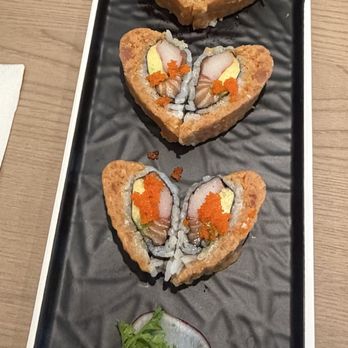 Wako Japanese Restaurant - Love roll - Japanese Near Me - Chattanooga, Tennessee