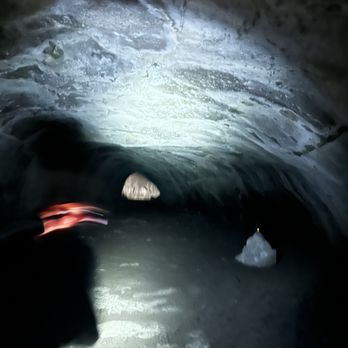 Subway Cave & Lava Tubes - Parks Near Me - Hat Creek, California