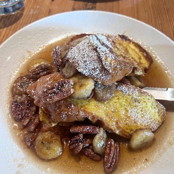 The Parish Cafe - Bananas Foster Pain Perdu - Cajun/Creole Near Me - Healdsburg, California