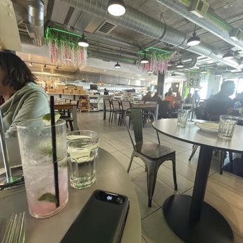 The Socialite Crafthouse & Kitchen - American Near Me - San Francisco, California The Socialite Crafthouse & Kitchen - American Near Me - San Francisco, California
