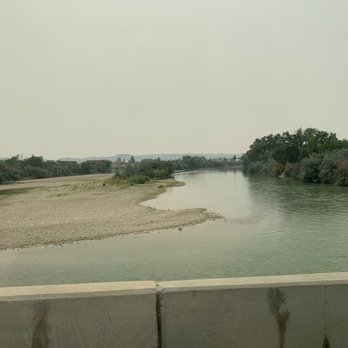 Green River City Shop - a view of a river from a bridge - Convenience Stores Near Me - Green River, Utah