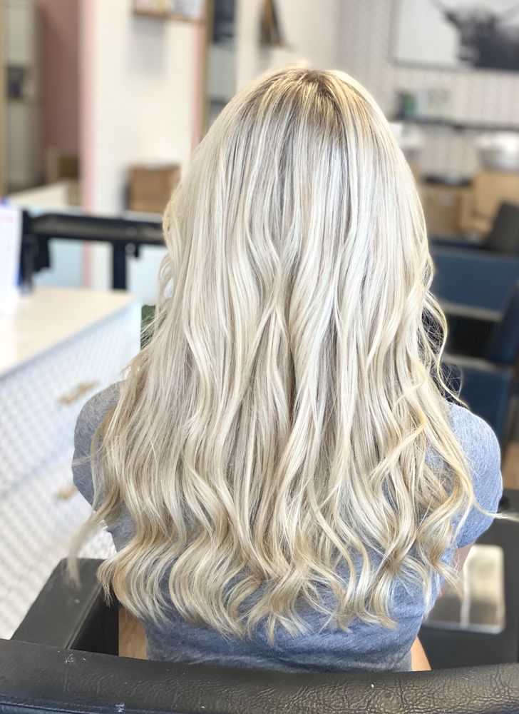 Hair By Kat Logo