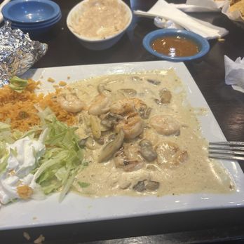 El Viejo Mexican - Cameron de crema - Mexican Near Me - Cedar Rapids, Iowa