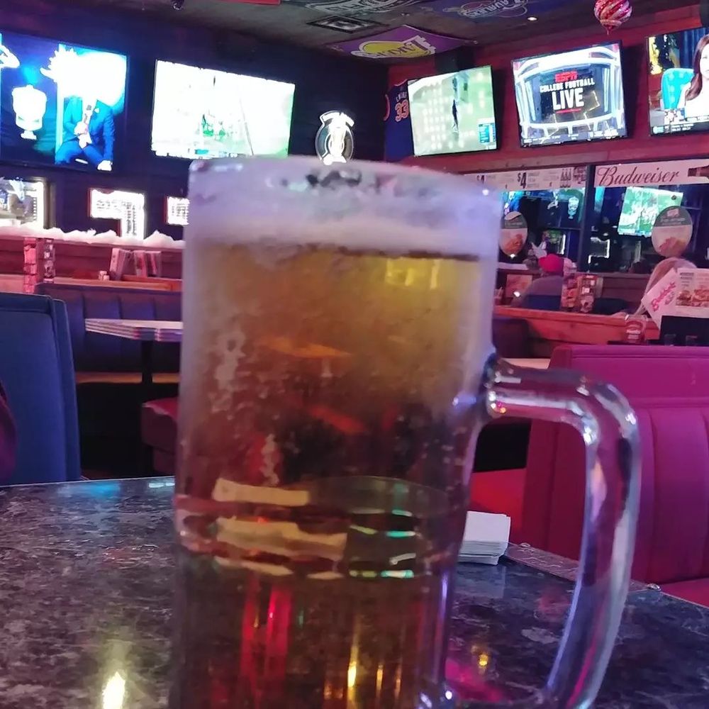 Bubba's 33 - Huge mugs of beer - American Near Me - Fishers, Indiana Bubba's 33 - Huge mugs of beer - American Near Me - Fishers, Indiana