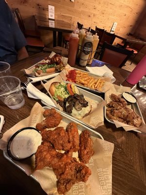 Victory Burger & Wings Co. by null