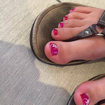 Four Season Nails - Nail Salons Near Me - West Vancouver, British Columbia
