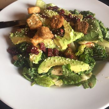 Muscle Maker Grill - Asian Sesame Ginger Salad - New American Near Me - Houston, Texas Muscle Maker Grill - Asian Sesame Ginger Salad - New American Near Me - Houston, Texas