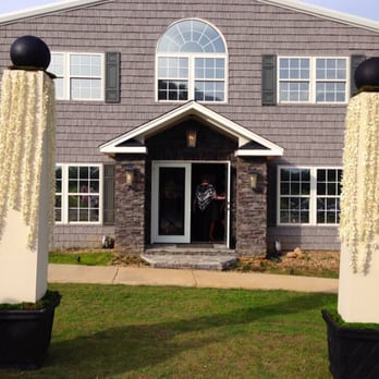 The Antler - Gray Manor - Venues & Event Spaces Near Me - Tupelo, Mississippi The Antler - Gray Manor - Venues & Event Spaces Near Me - Tupelo, Mississippi