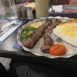 Koobide Kebob Mahali | کته کوبیده محلی Koobide Kebob Mahali | کته کوبیده محلی