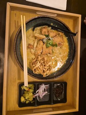 SAOHA KHAO SOI THAI CUISINE by null