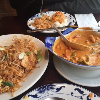 Fuzion Cafe - Thai Near Me - Tacoma, Washington