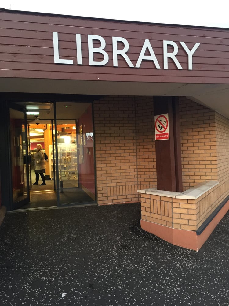 GIFFNOCK LIBRARY Station Road, Glasgow, United Kingdom Libraries