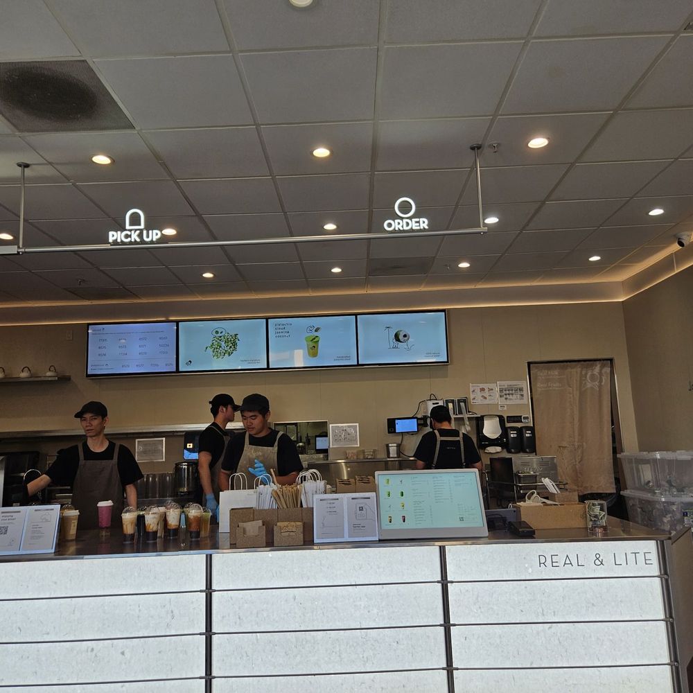 HEYTEA - counter - Bubble Tea Near Me - San Jose, California HEYTEA - counter - Bubble Tea Near Me - San Jose, California