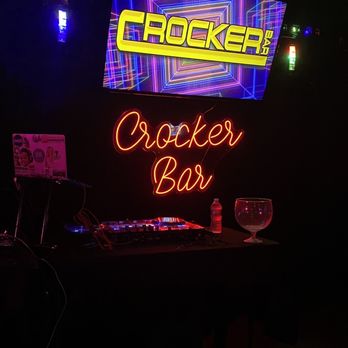 Crocker Bar - Gay Bars Near Me - Houston, Texas