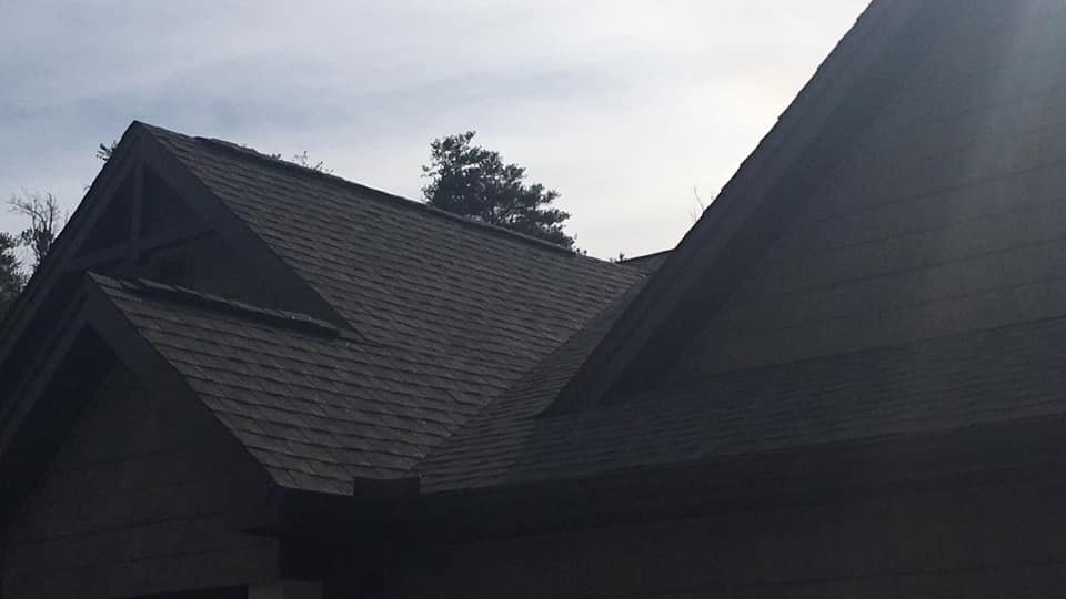 Slide of P&M Roofing