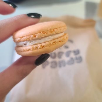 Puffy Pandy - Butterfinger macaron - Desserts Near Me - Seattle, Washington