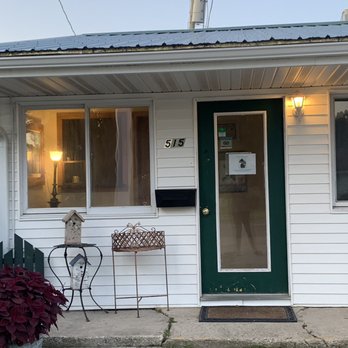 Golden Door Motel - Hotel office - Hotels Near Me - Traer, Iowa