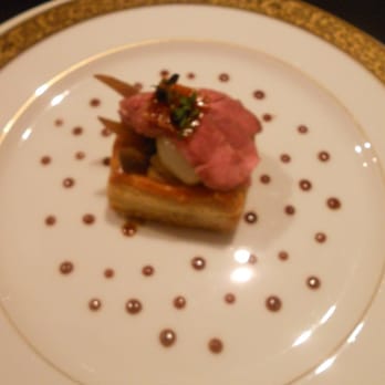 Alinea - New American Near Me - Chicago, Illinois Alinea - New American Near Me - Chicago, Illinois