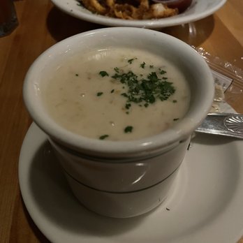 Brophy Bros - Brophys New England Clam Chowder delicious 10/10 - Seafood Near Me - Santa Barbara, California Brophy Bros - Brophys New England Clam Chowder delicious 10/10 - Seafood Near Me - Santa Barbara, California