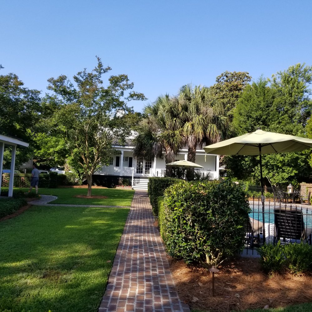 620 Prince - View from back of property - Bed & Breakfast Near Me - Georgetown, South Carolina 620 Prince - View from back of property - Bed & Breakfast Near Me - Georgetown, South Carolina