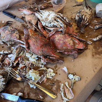 Cantler's Riverside - Seafood Near Me - Annapolis, Maryland