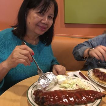 NORMS - Diners Near Me - Van Nuys, California
