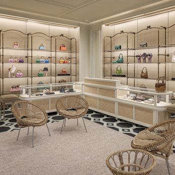 Gucci - Leather Goods Near Me - Palm Beach, Florida Gucci - Leather Goods Near Me - Palm Beach, Florida