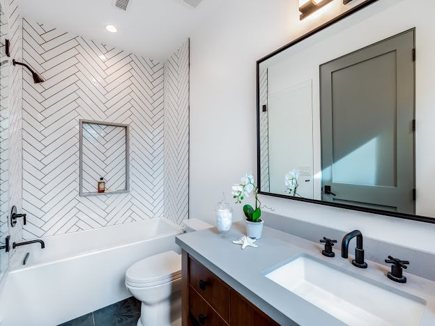 Slide of Decor Home Builders