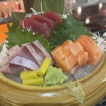 Sushisamba - 9 piece Samba Sashimi Large* - Asian Fusion Near Me - Las Vegas, Nevada
