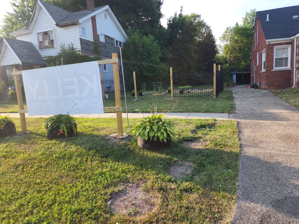 9 MILE RENTALL Updated October 2024 24 Photos 3475 E 9 Mile Rd