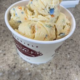Strawberry Ice Cream
