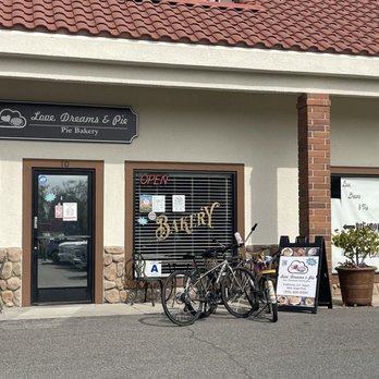 Love, Dreams & Pie - Outside - Desserts Near Me - Murrieta, California Love, Dreams & Pie - Outside - Desserts Near Me - Murrieta, California