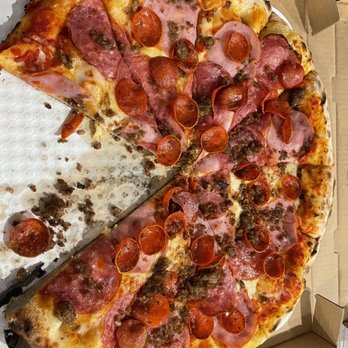 Farrelli's Pizza - Meateater 's pizza - Pizza Near Me - Puyallup, Washington Farrelli's Pizza - Meateater 's pizza - Pizza Near Me - Puyallup, Washington