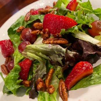 LongHorn Steakhouse - Side salad - Steakhouses Near Me - Orlando, Florida LongHorn Steakhouse - Side salad - Steakhouses Near Me - Orlando, Florida