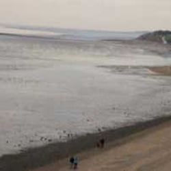 Wirral Country Park Centre - Thurstaston beach