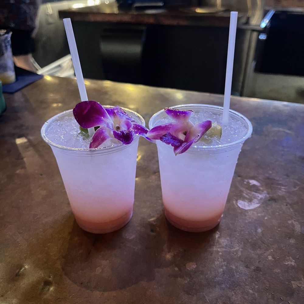 Tiki Docks Riverview - Signature cocktail - Salad Near Me - Riverview, Florida