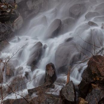 Bridal Veil Falls - Landmarks & Historical Buildings Near Me - Highlands, North Carolina