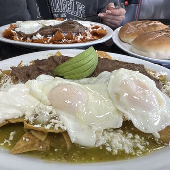 Guajillo Restaurant - Mexican Near Me - Huntington Park, California Guajillo Restaurant - Mexican Near Me - Huntington Park, California