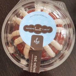 Red Velvet Bundtlet